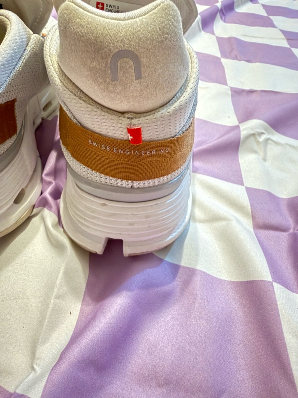 On Running White Sneakers with Tan Straps size 5.5 - Picture 10 of 11